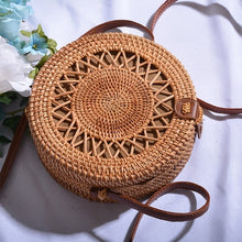 Load image into Gallery viewer, Vintage Handmade Rattan Woven Shoulder  Beach Bags